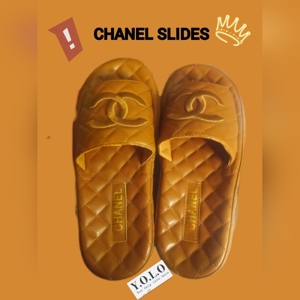 Chanel CC Velvet Slide Sandal Slippers Tan Size 38 NEW